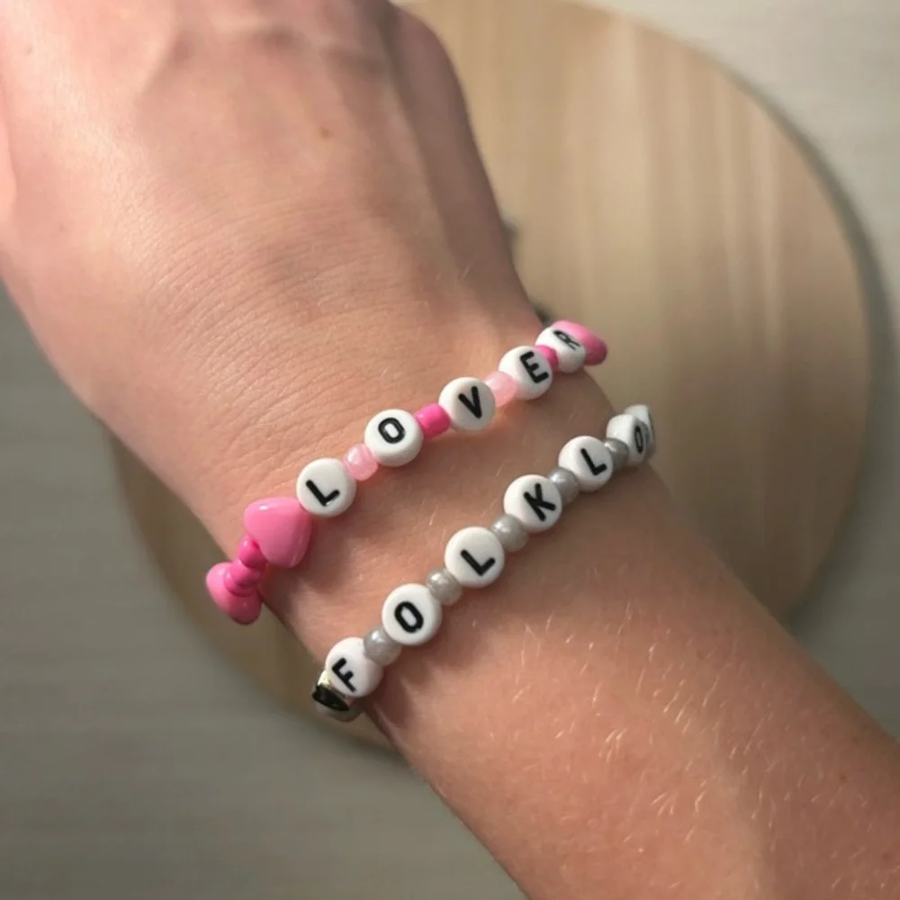 Bundle of 12 Taylor Swift Eras friendship bracelets - Picture 7 of 9